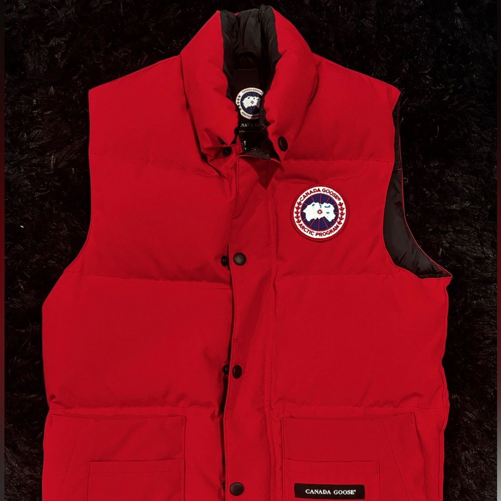 Authentic Men's CANADA GOOSE Freestyle Vest Down Puffer Jacket Size XXS